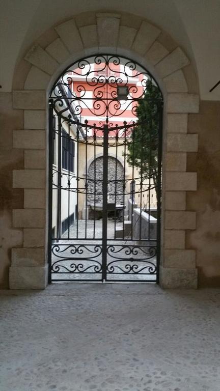 B&B Il Vicoletto Λ' Άκουιλα Εξωτερικό φωτογραφία