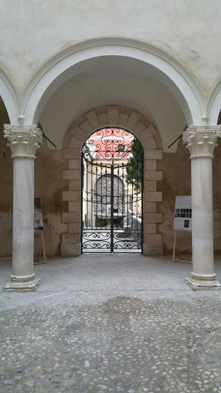 B&B Il Vicoletto Λ' Άκουιλα Εξωτερικό φωτογραφία